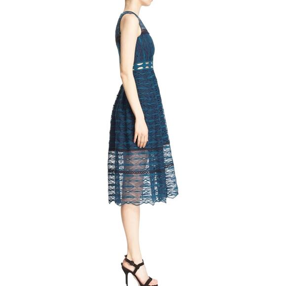 JONATHAN SIMKHAI Illusion Cut-Out Embroidered Sleeveless Midi Dress with Pockets - Picture 3 of 13
